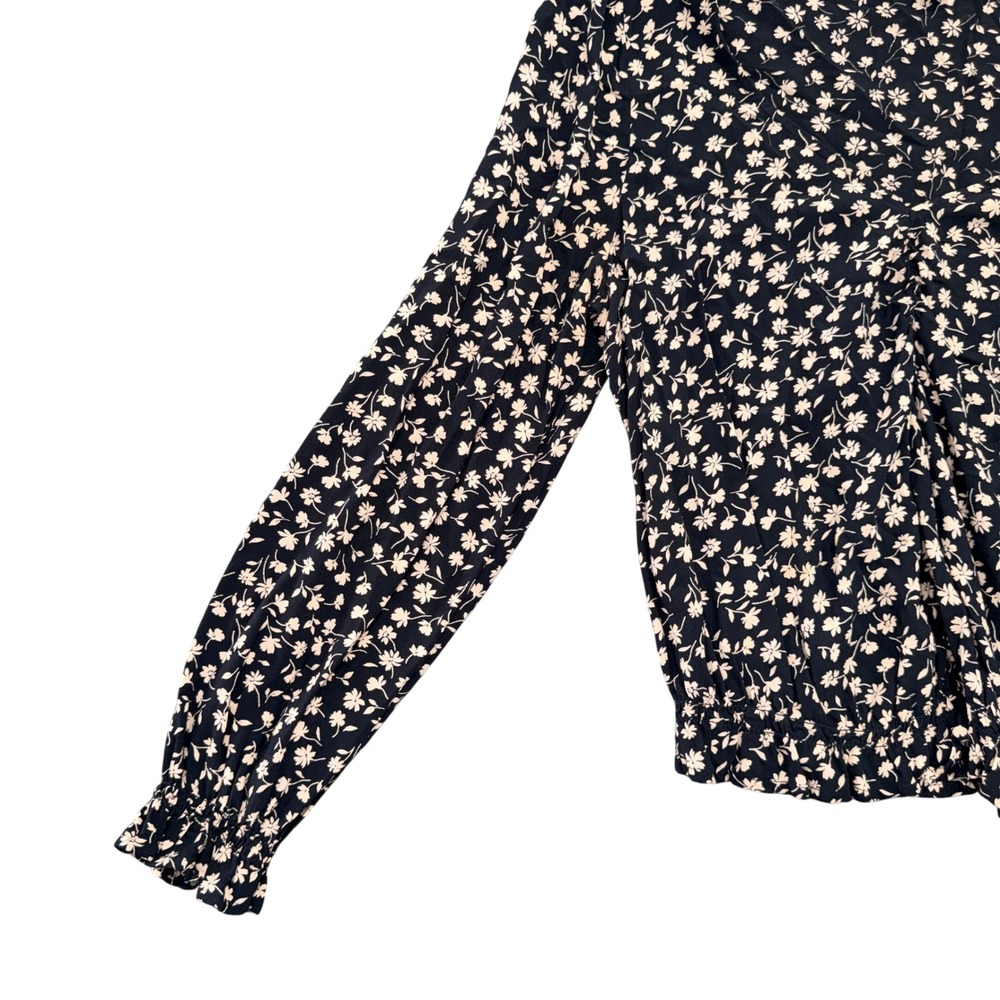 American Eagle Womens Small Black Floral Long Sleeve V-Neck Elastic Hem Blouse - Picture 4 of 9